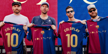 Coldplay breaks Billions Club record on Spotify and takes over FC Barcelona jerseys.