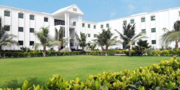 ILMA University Announces Special Scholarships for Female Students in Software Engineering, Computer Science, Social Sciences, and Accounting/Finance.