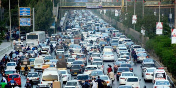 Tackling the Evening Traffic Jam on Shahrah  Faisal Road.