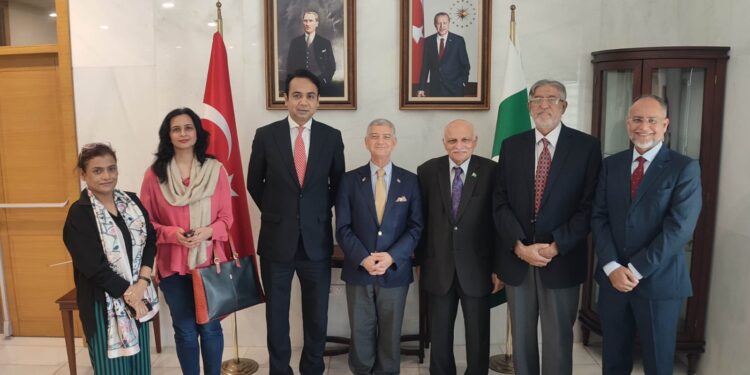 H.E.Cemal Sangu, Consul General of Türkiye, Majyd Aziz,former President of the Employers Federation of Pakistan.