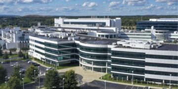 Biden-Harris Administration Announces NY CREATES’ Albany NanoTech Complex as the first CHIPS for America R&D Flagship Facility .