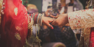 Groom and his father hostage, bridegroom’s demand for payment of 2 lakhs.