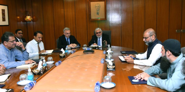 A delegation led by the S.V.Chairman REAP visited TDAP.