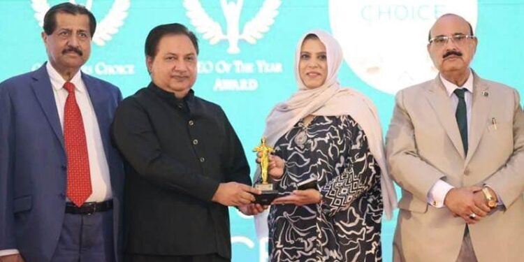 FRESH ST ADDS ‘CONSUMER ICON AWARD’ TO ITS NAME.