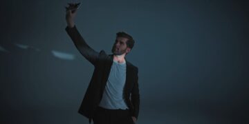 realme's New Tease with Shaheen Afridi Sparks GT7 Pro and realme 13 Hype – Fans Go Wild!