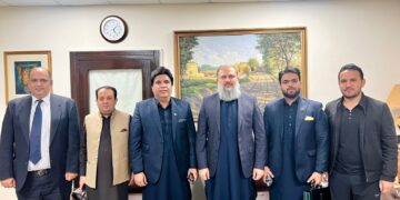 Global Trade Expo Centre Chairman/CEO Mazhar Thathal Meets Federal Minister H.E. Jam Kamal Khan