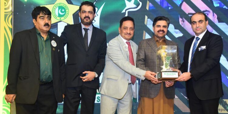 The club will continue to encourage various personalities Iqbal Qureshi