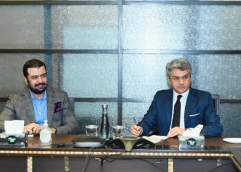 Advisor to Finance Minister Visits PSX; HoldsTalks with PSX Top Management