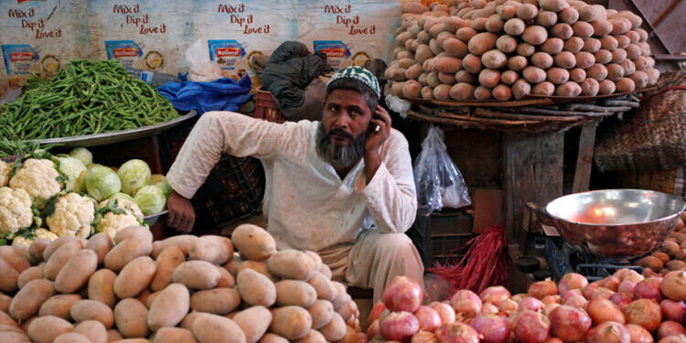 Core inflation hits 4.9% in November, lowest in 6.5 years