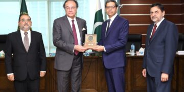 Finance Minister directed swift action on cartels, offers full support to CCP