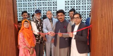 Sindh Minister of Culture and Tourism, inaugating group painting exhibition