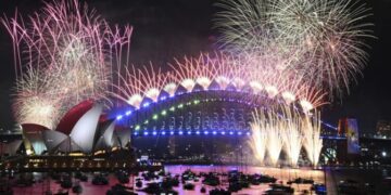 Sindh Governor to host fireworks show on New Year’s Eve