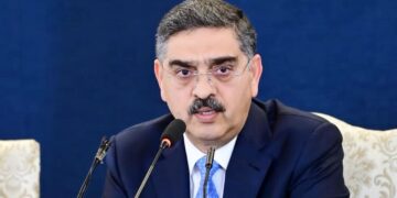 Senator Anwaar-ul-Haq Kakar Stresses Importance of Public Administration at NIPA Graduation