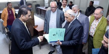 Waqar Mehdi,expressed his displeasure over delays in resolving citizens’issues and the absenteeism of officers and staff at the (KDA).