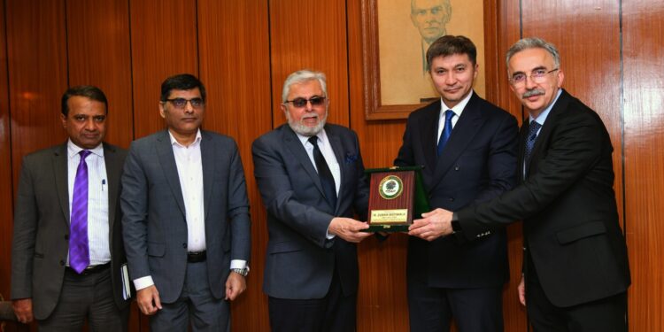 HE Yerzhan Kistafin, Ambassador of Kazakhstan to Pakistan, Visits TDAP