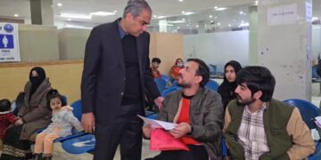 Mohsin Naqvi makes surprise visit to the passport office