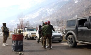 11-01-2025-Security-on-high-Alert-neat-Z-Morh-Tunnel-ahead-of-PM-Modi-visit-3-1536x930-1
