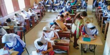 The decision of the secondary board to conduct the annual examinations of classes 9 and 10 in the month of March has created a wave of concern among students, parents and teachers.