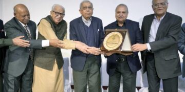 Living Legend Award presented to Dr Tipu Sultan