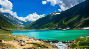 Lake-Saif-Ul-Malook-750x412