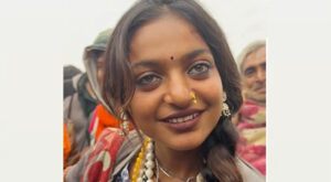 garland-seller-from-India
