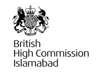 National History Museum Wildlife Photographer of the Year images come to Karachi and Lahore