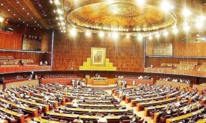 joint-session-of-parliament-approves-4-bills-in-9-minutes-amid-pti-protests-1737711412-8981