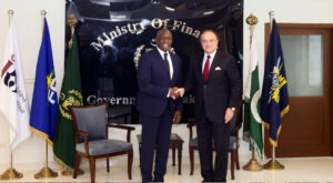 IFC-delegation-lands-in-Pakistan