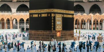 Pakistani Umrah pilgrims instructed to receive polio vaccination before departure