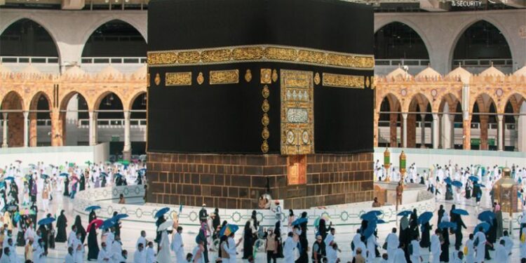 Pakistani Umrah pilgrims instructed to receive polio vaccination before departure