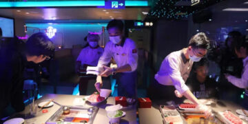 Chinese Hotpot Chain Offers Massive Refunds After Customer Urinates in Broth