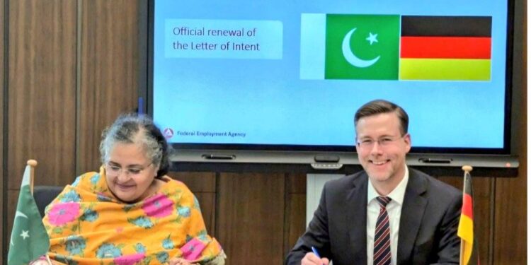 Ambassador Saqlain Syedah met Mr. Steffen Sottung, MD (IR) of Federal Employment Agency