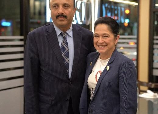  Consul General Tariq Karim was delighted to meet Illinois Comptroller Susana Mendoza at a community event and discuss issues of mutual interest,