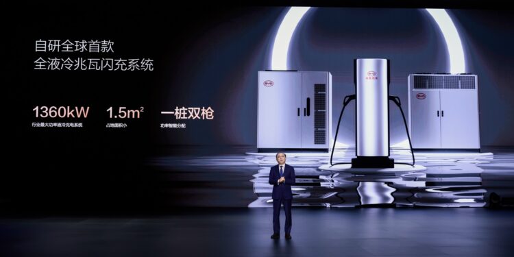 BYD Super e-Platform opens era of ‘fuel and electricity at the same speed’ with Megawatt flash charging*