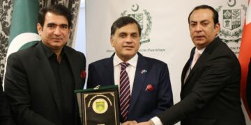 Pakistani Envoy in UK Vows to Boost Market Access for Pakistani Products