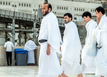 Saudi Arabia Unveils World’s First High-Tech Cooling Ihram for Hajj Pilgrims