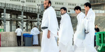 Saudi Arabia Unveils World’s First High-Tech Cooling Ihram for Hajj Pilgrims