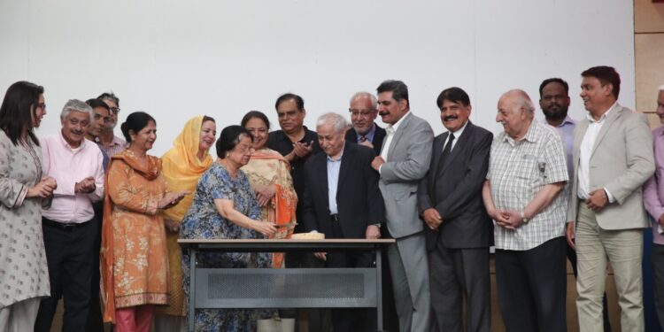 IU & KEC host a high-level Media Seminar on Press Freedom & Ethics