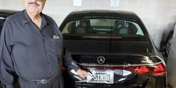 Kaukab Iqbal During The visit Samir Mir Sheikh house I found in His house Parking his car