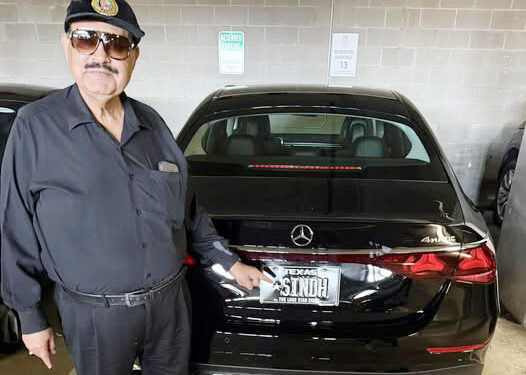 Kaukab Iqbal During The visit Samir Mir Sheikh house I found in His house Parking his car