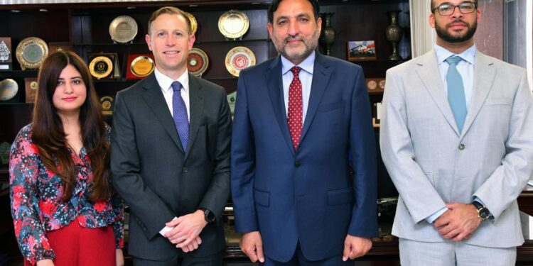 Visit of Economic Unit Chief of the USA Consulate, Karachi, to TDAP.