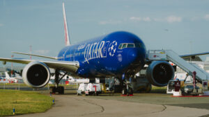 598804-Qatar Airways B777 UEFA Champions League Livery at the 55th Paris Air Show-fe2291-large-1750841625