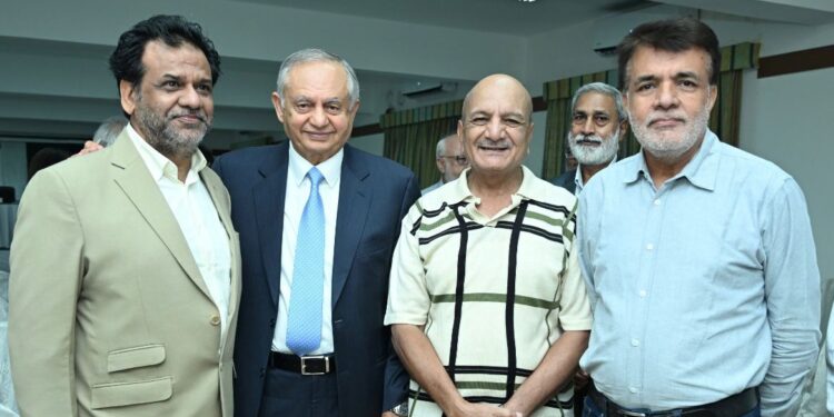 Kafeel Hussain with Mr. Abdul Razzak Dawood, Former Federal Minister and Adviser to PM
