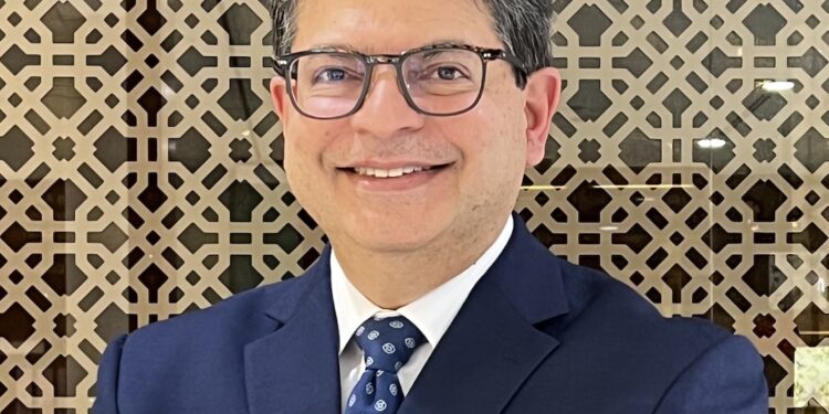 AKU Welcomes New Dean for Medical College, Pakistan