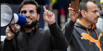 Man Convicted in London for Burning Quran During Anti-Islam Protest