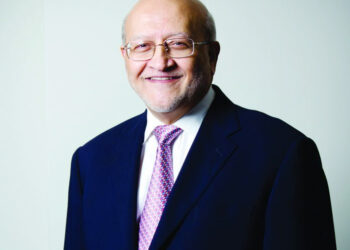 Chairman of Engro, Hussain Dawood, Appreciates Enduring China-Pakistan Partnership at WEF summit with Chinese Premier, Li Qiang