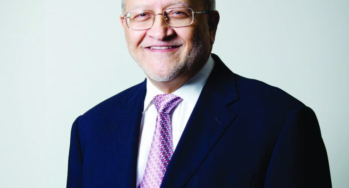 Chairman of Engro, Hussain Dawood, Appreciates Enduring China-Pakistan Partnership at WEF summit with Chinese Premier, Li Qiang