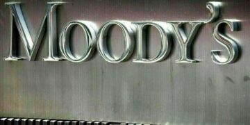Govt presents ‘compelling evidence’ of Pakistan’s economic recovery to Moody’s