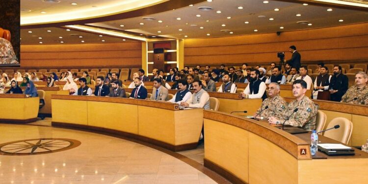 Field Marshal Syed Asim Munir, NI (M), Chief of Army Staff (COAS), interacted with participants of the 16th National Workshop Balochistan.