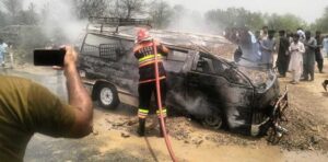 Ahmedpur-college-van-cylinder-blast